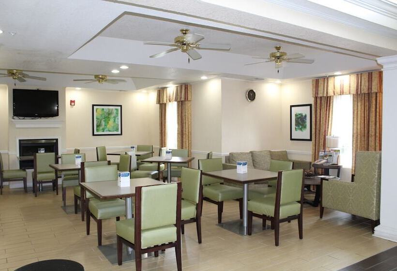 فندق Quality Inn Lake City
