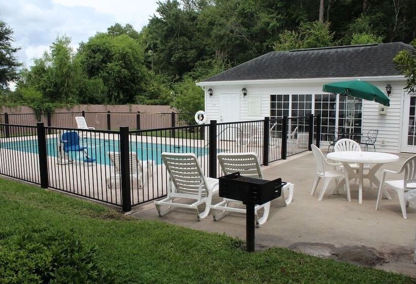 فندق Quality Inn Lake City