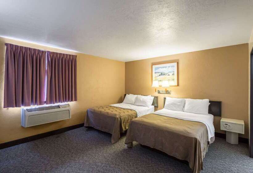 فندق Quality Inn