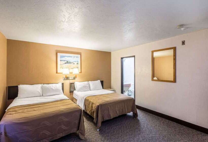 فندق Quality Inn