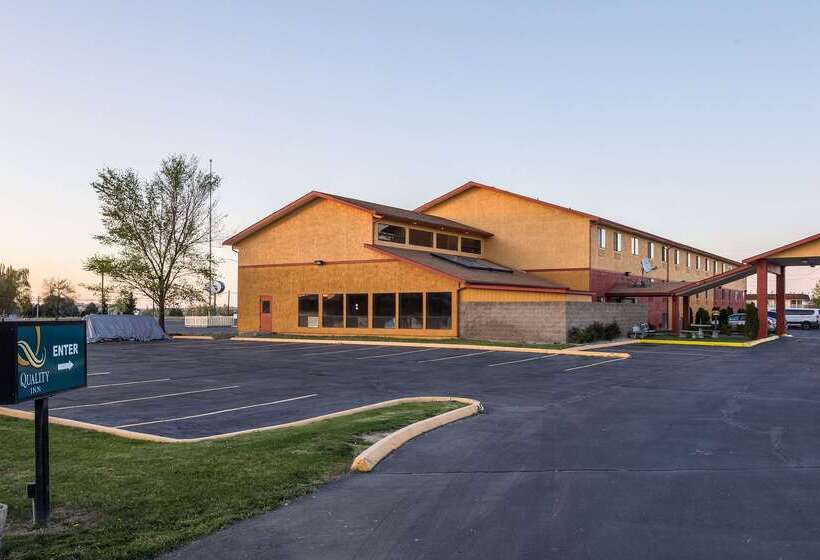 فندق Quality Inn