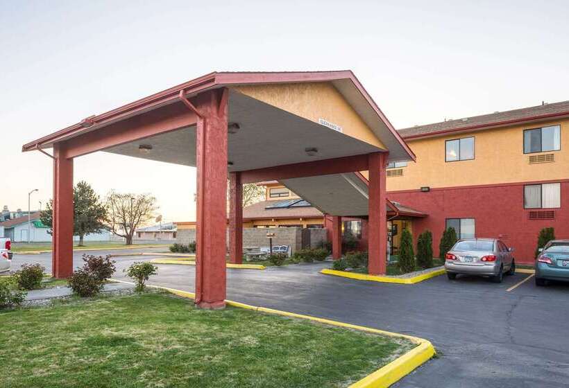 فندق Quality Inn