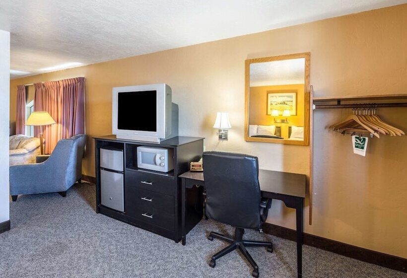 فندق Quality Inn