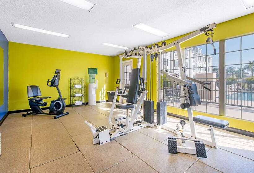 فندق Quality Inn Palm Bay  Melbourne I95