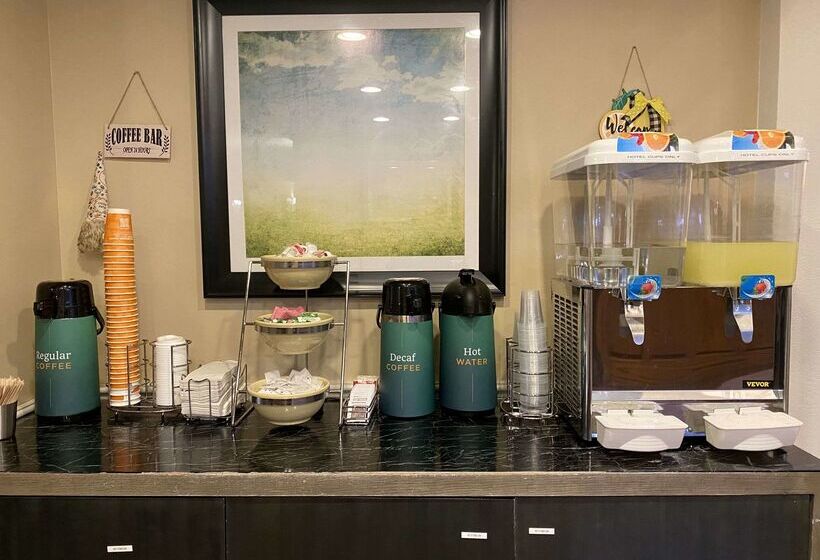 فندق Quality Inn Palm Bay  Melbourne I95