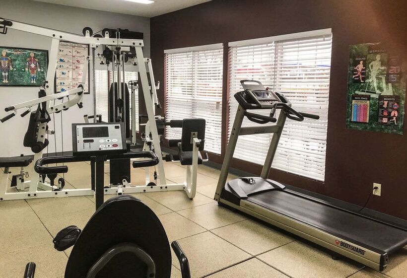 בית מלון כפרי Quality Inn