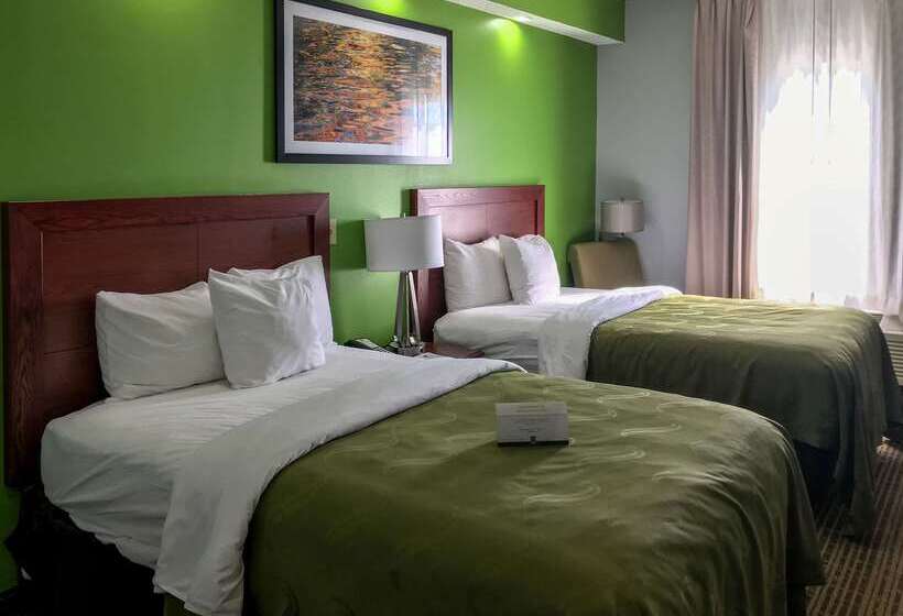 فندق Quality Inn