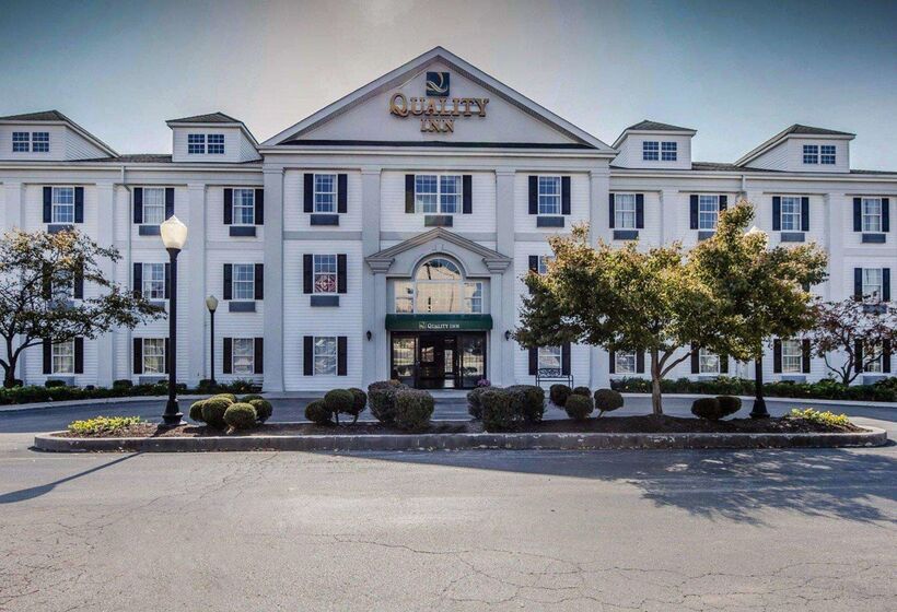 فندق Quality Inn