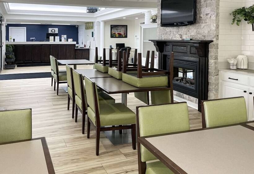 فندق Quality Inn