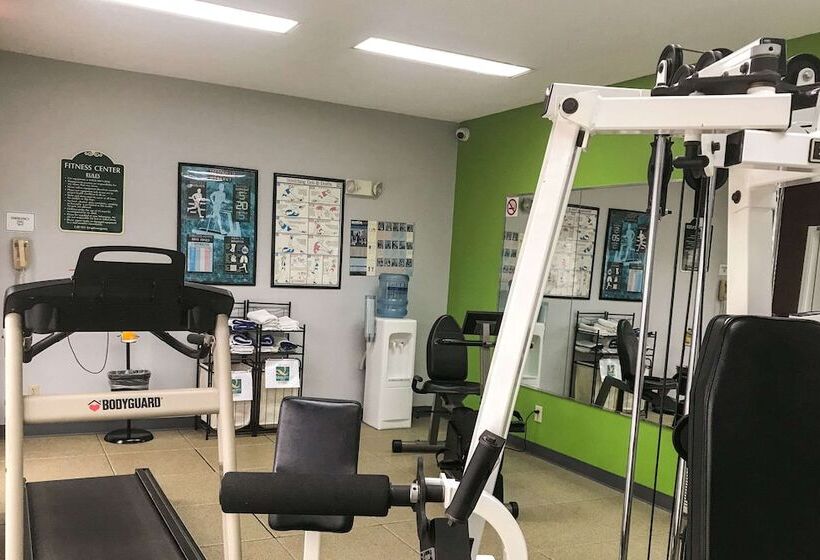 فندق Quality Inn