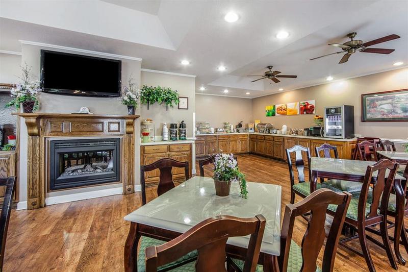 בית מלון כפרי Quality Inn