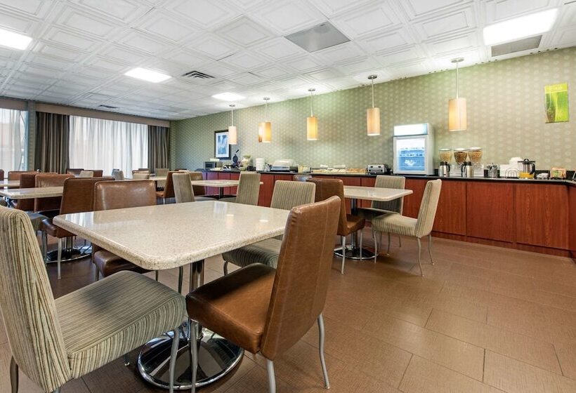 فندق Quality Inn & Suites