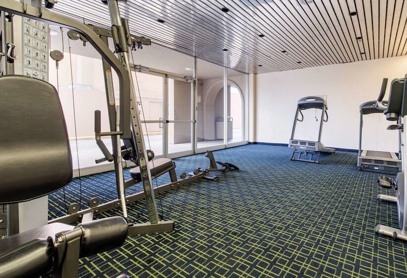 فندق Quality Inn & Suites