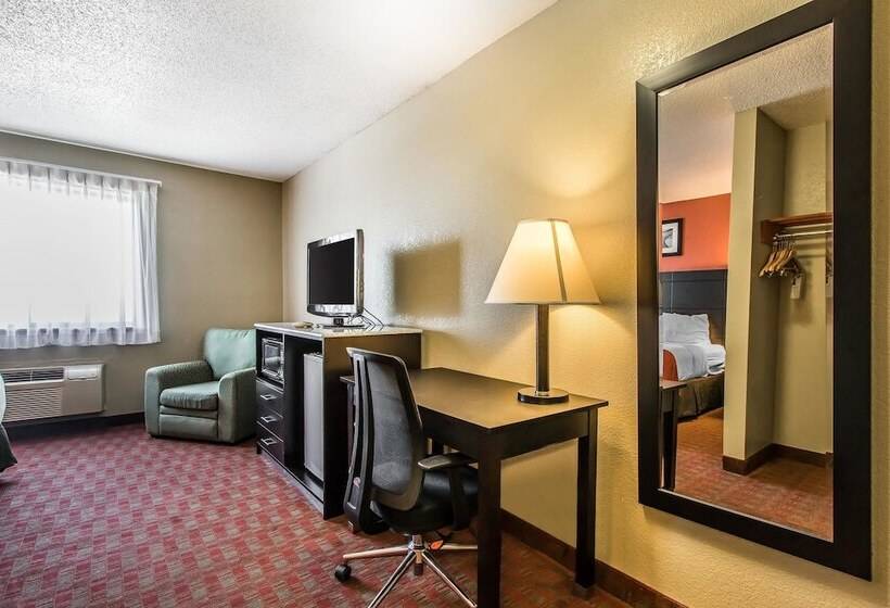 فندق Quality Inn & Suites
