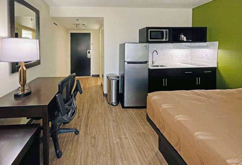 هتل Quality Inn & Suites Lake Charles South
