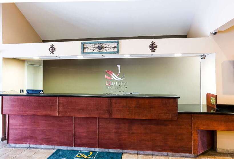 هتل Quality Inn & Suites Lake Charles South