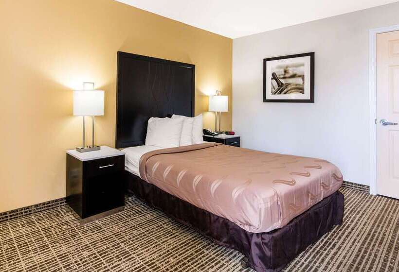هتل Quality Inn Trussville I59 Exit 141