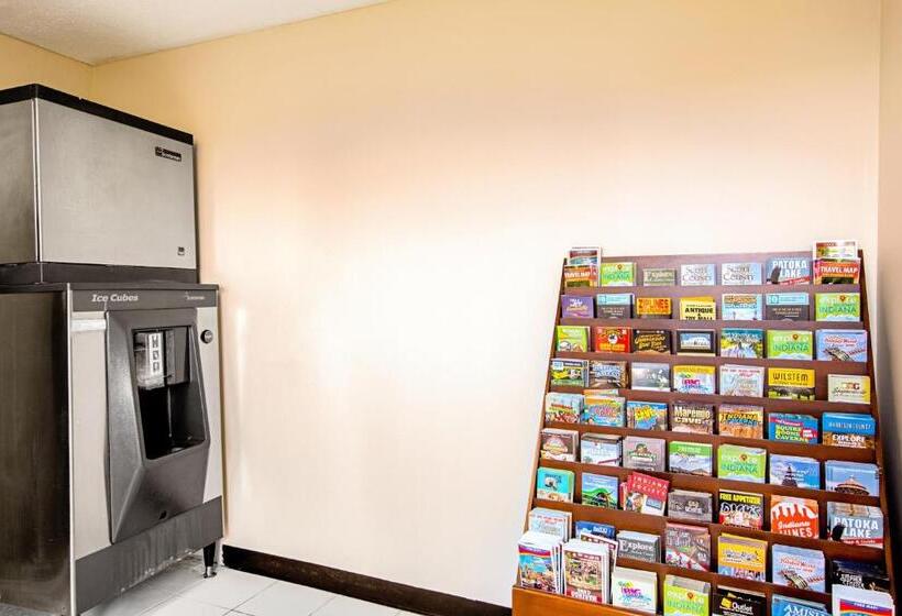 فندق Red Roof Inn Scottsburg