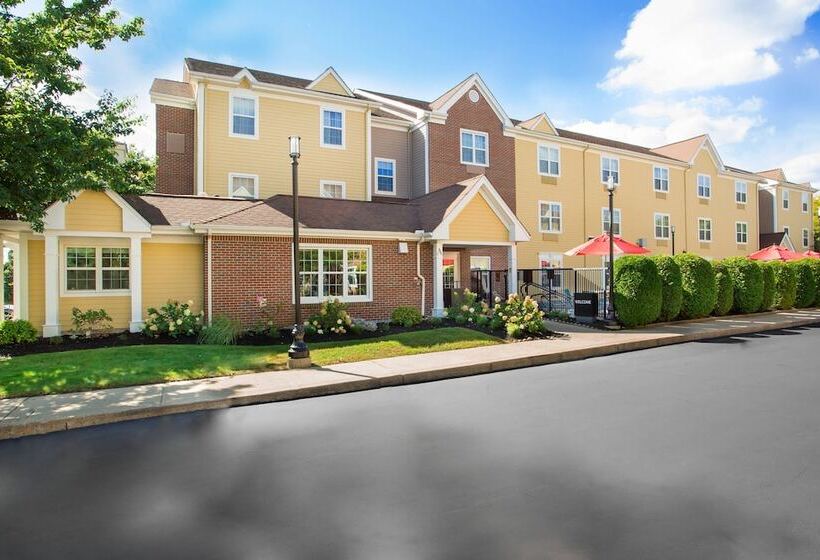 فندق Residences At Tewksbury