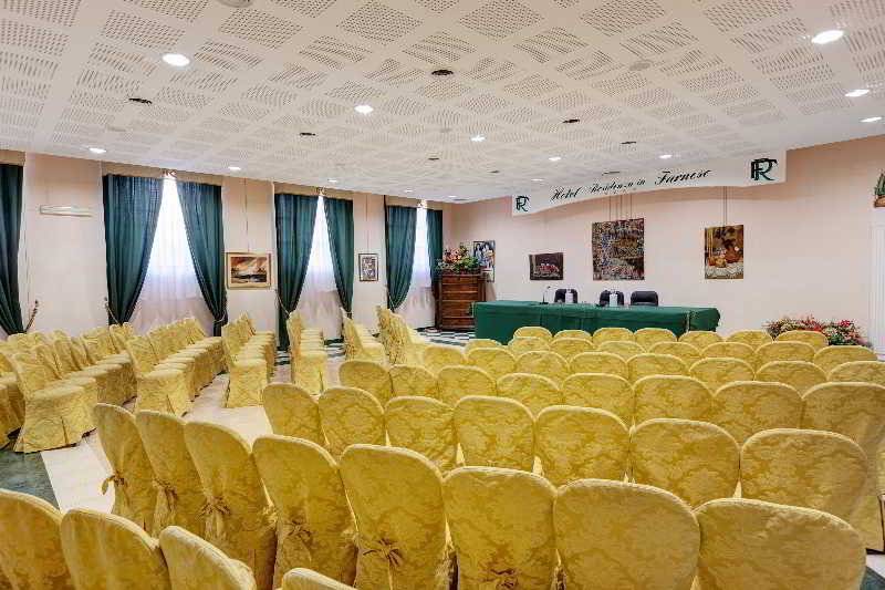 בית מלון כפרי Residenza In Farnese