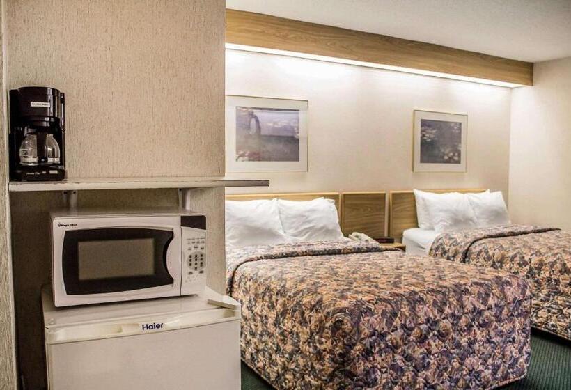 فندق Rodeway Inn