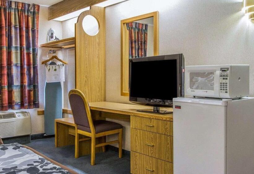 فندق Rodeway Inn Fremont
