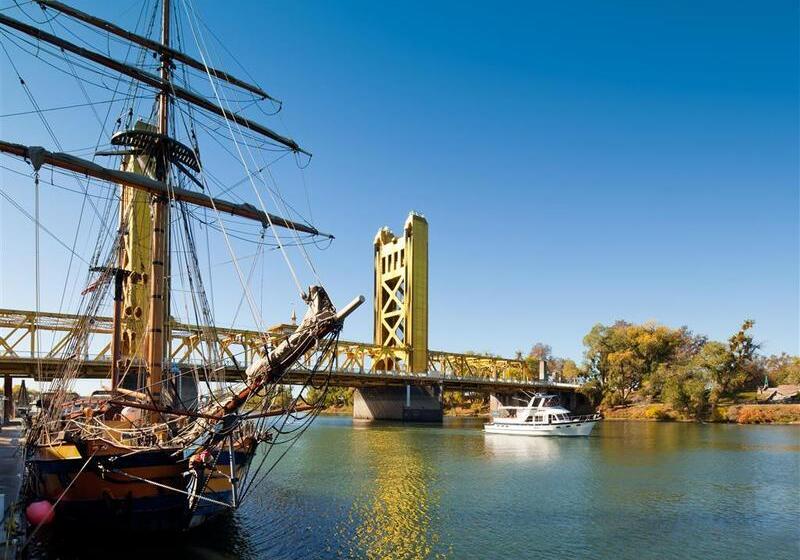 فندق Sheraton Grand Sacramento