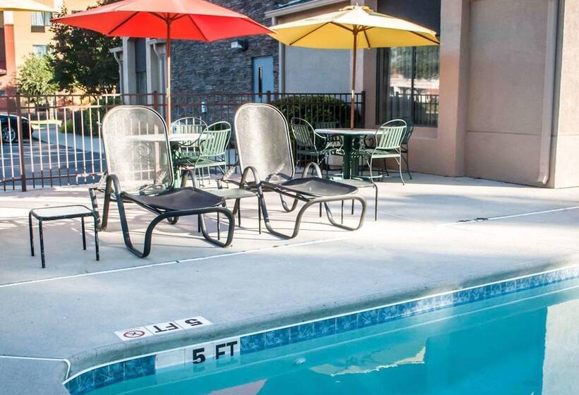 Garner Hotel Aiken South, An Ihg