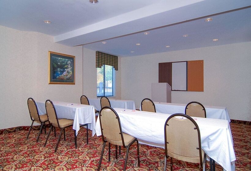 酒店 Sleep Inn Airport Billy Graham Parkway