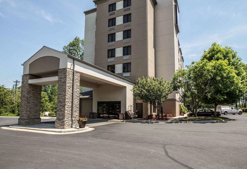 هتل Sleep Inn Greensboro Airport