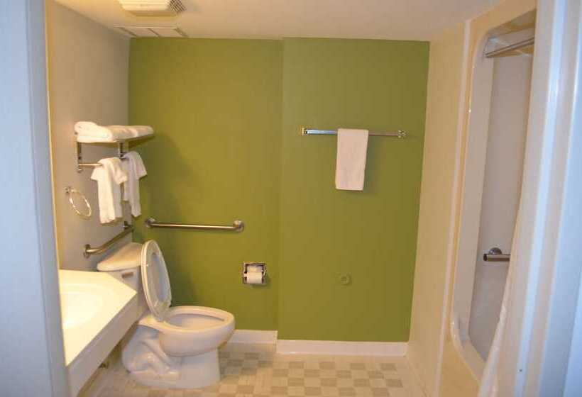 هتل Sleep Inn Airport