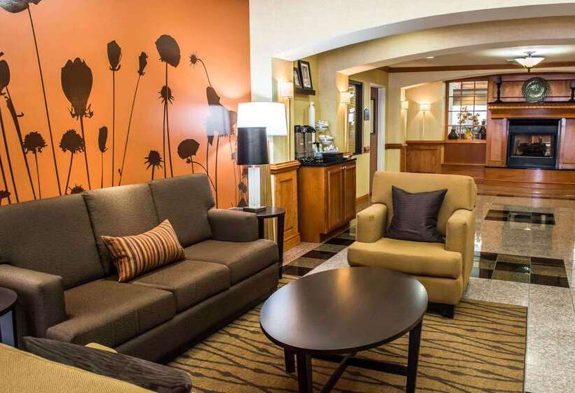 בית מלון כפרי Comfort Inn & Suites Ashland – Richmond North