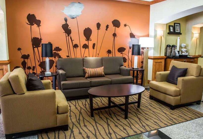 בית מלון כפרי Comfort Inn & Suites Ashland – Richmond North