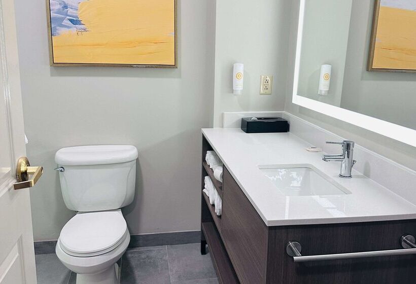 בית מלון כפרי Comfort Inn & Suites Ashland – Richmond North