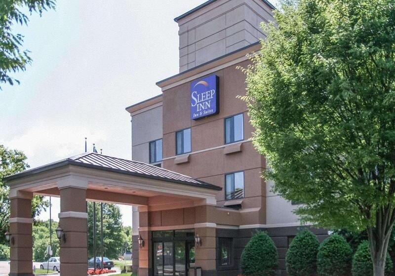 בית מלון כפרי Comfort Inn & Suites Ashland – Richmond North
