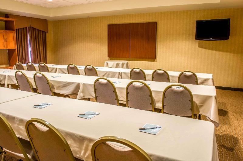 בית מלון כפרי Comfort Inn & Suites Ashland – Richmond North