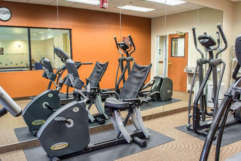 בית מלון כפרי Comfort Inn & Suites Ashland – Richmond North