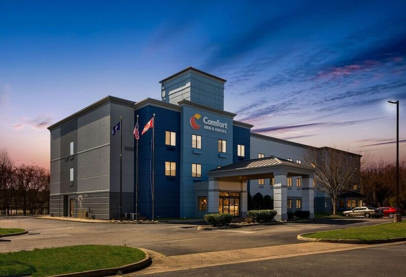 בית מלון כפרי Comfort Inn & Suites Ashland – Richmond North