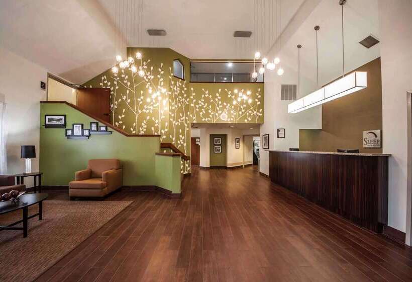 בית מלון כפרי Sleep Inn & Suites Tulsa Central I 44
