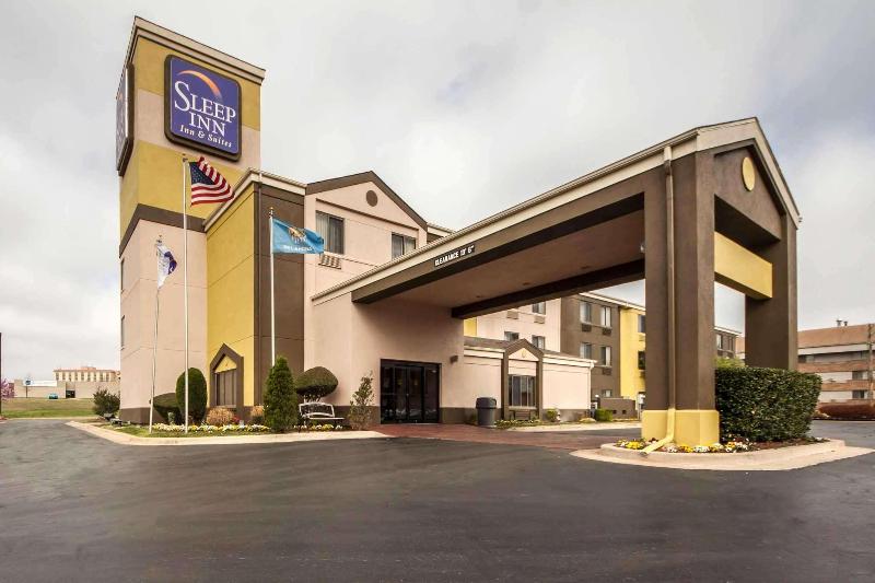 فندق Sleep Inn & Suites Tulsa Central I 44