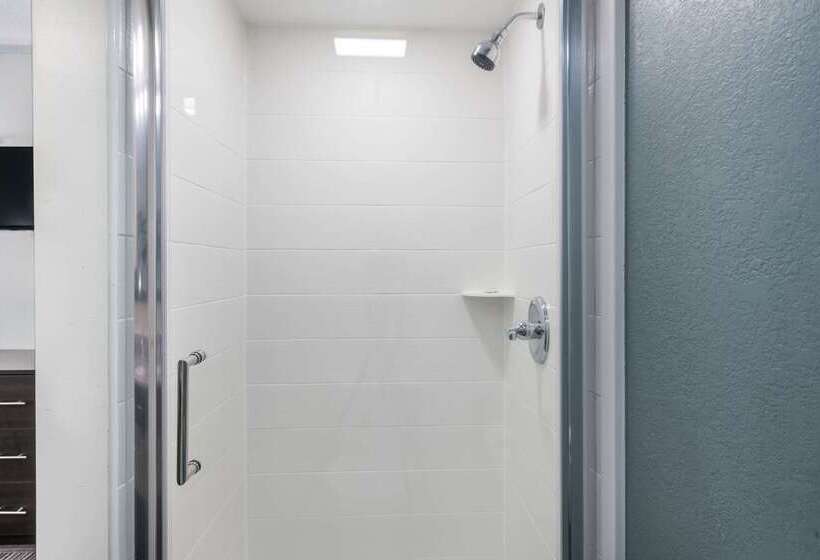 Отель Sleep Inn & Suites Chesapeake Portsmouth