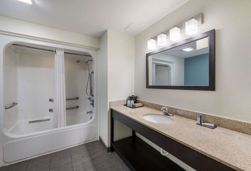 هتل Sleep Inn & Suites Chesapeake   Portsmouth