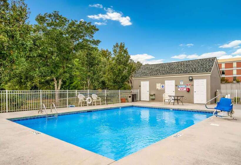 فندق Sleep Inn & Suites Jacksonville Near Camp Lejeune