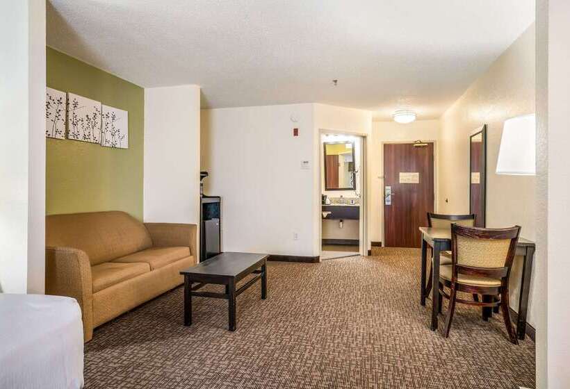 هتل Sleep Inn & Suites Jacksonville Near Camp Lejeune