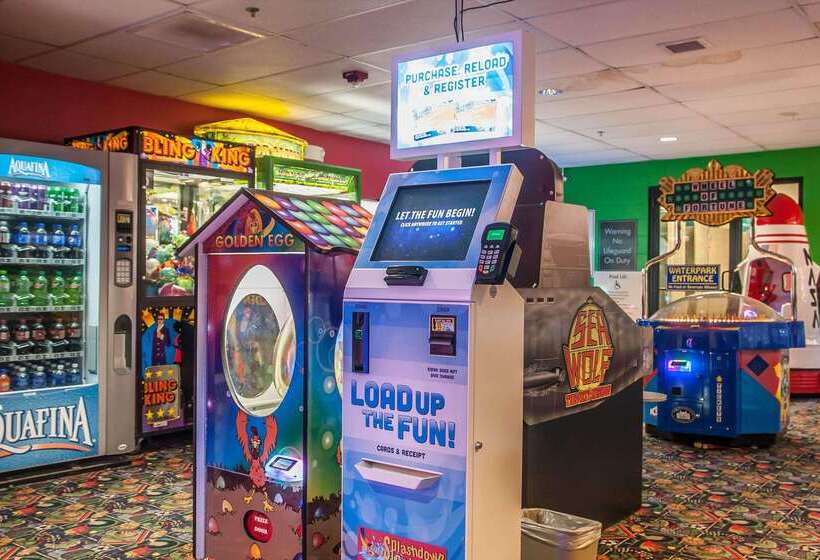 בית מלון כפרי Sleep Inn & Suites Conference Center And Water Park