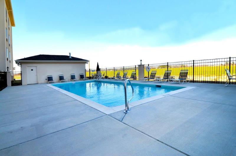 Отель Sleep Inn & Suites Mount Olive North