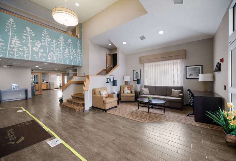 Отель Sleep Inn & Suites