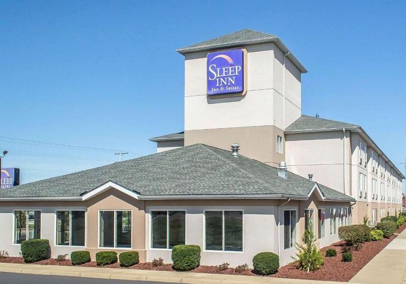 Отель Sleep Inn & Suites