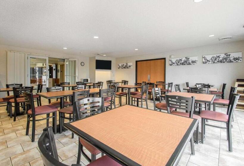 فندق Sleep Inn & Suites Sheboygan I 43