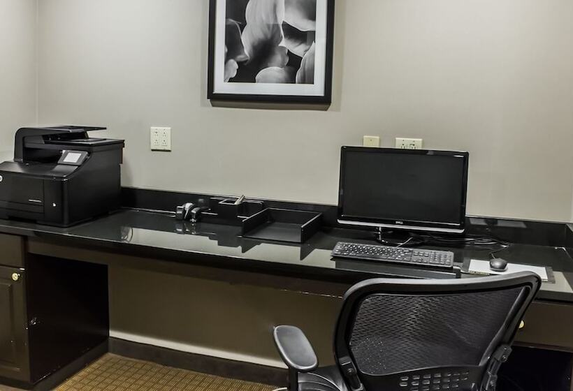 Отель Sleep Inn Charleston West Ashley